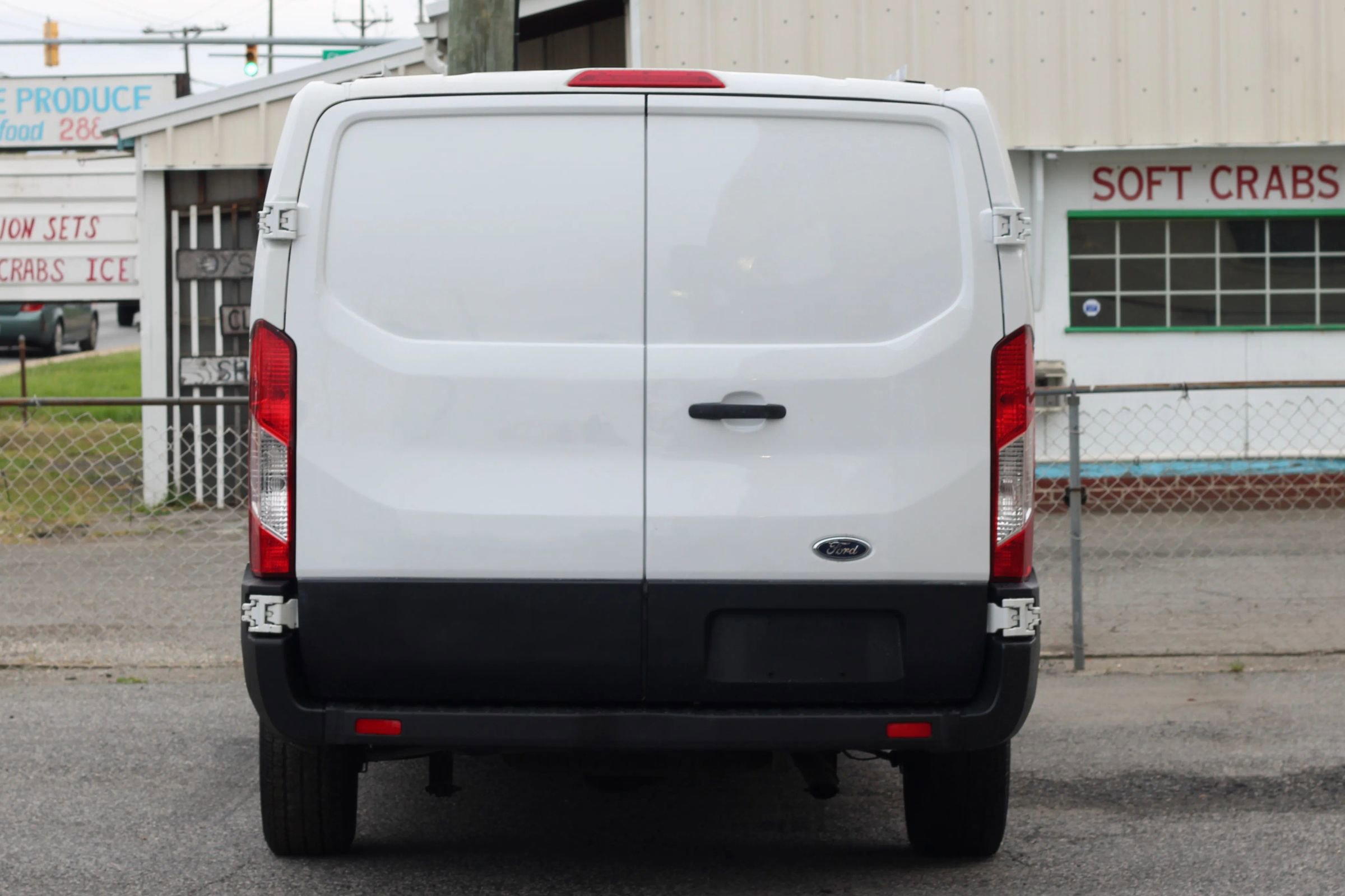 Used 2015 Ford Transit 150 130 Low Roof w/ Exterior Upgrade Package RWD image 7
