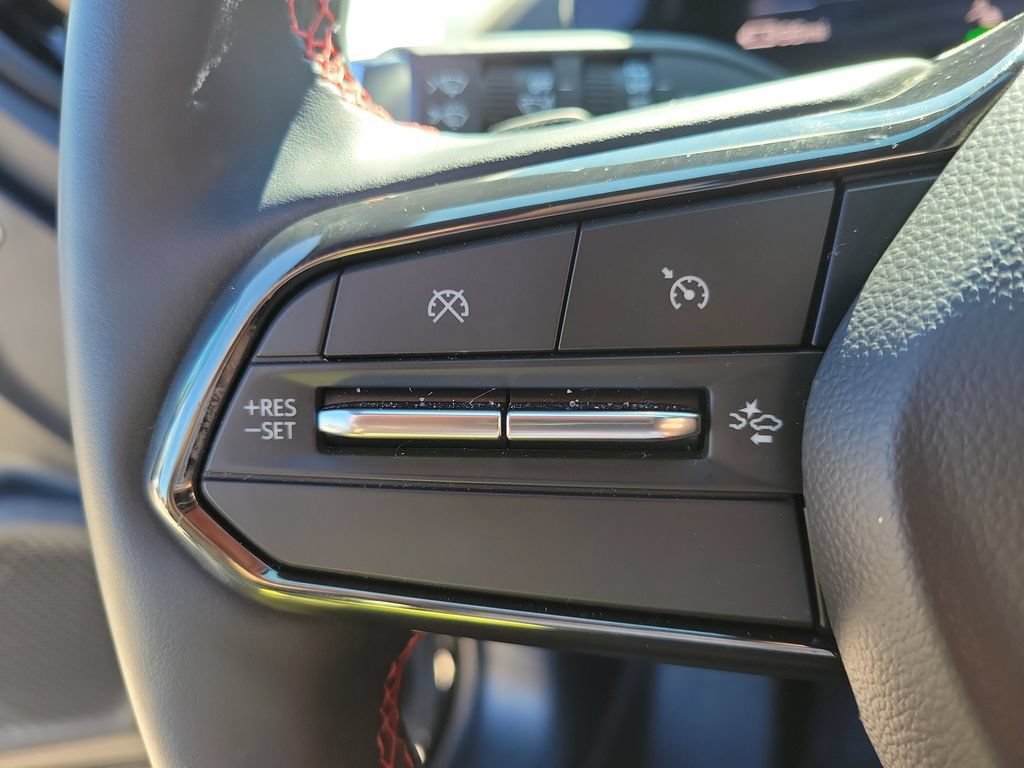 Certified 2024 Chevrolet Equinox EV RS FWD image 24