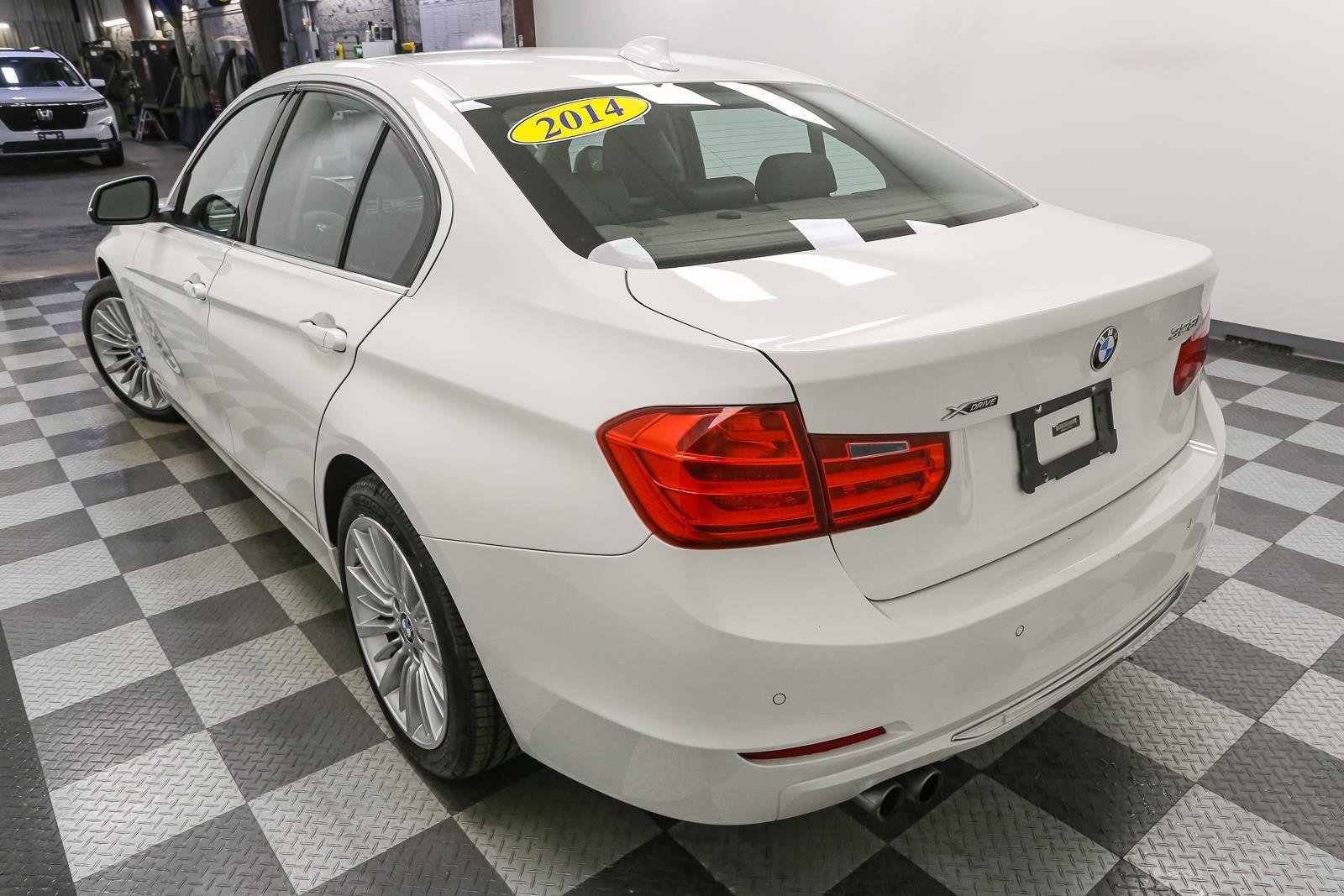 Used 2014 BMW 328i xDrive Sedan image 9