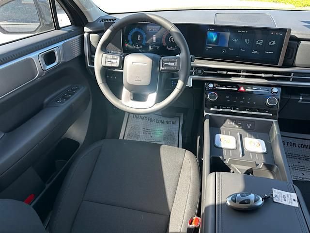 Used 2026 Hyundai Santa Fe SE AWD/4WD image 12