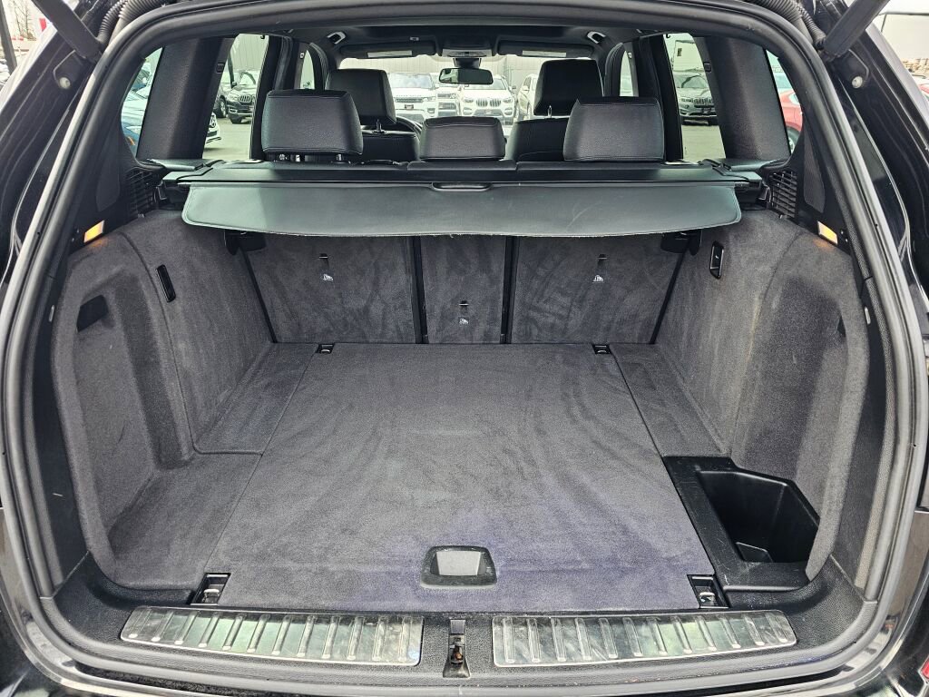 Used 2017 BMW X3 xDrive28i image 16