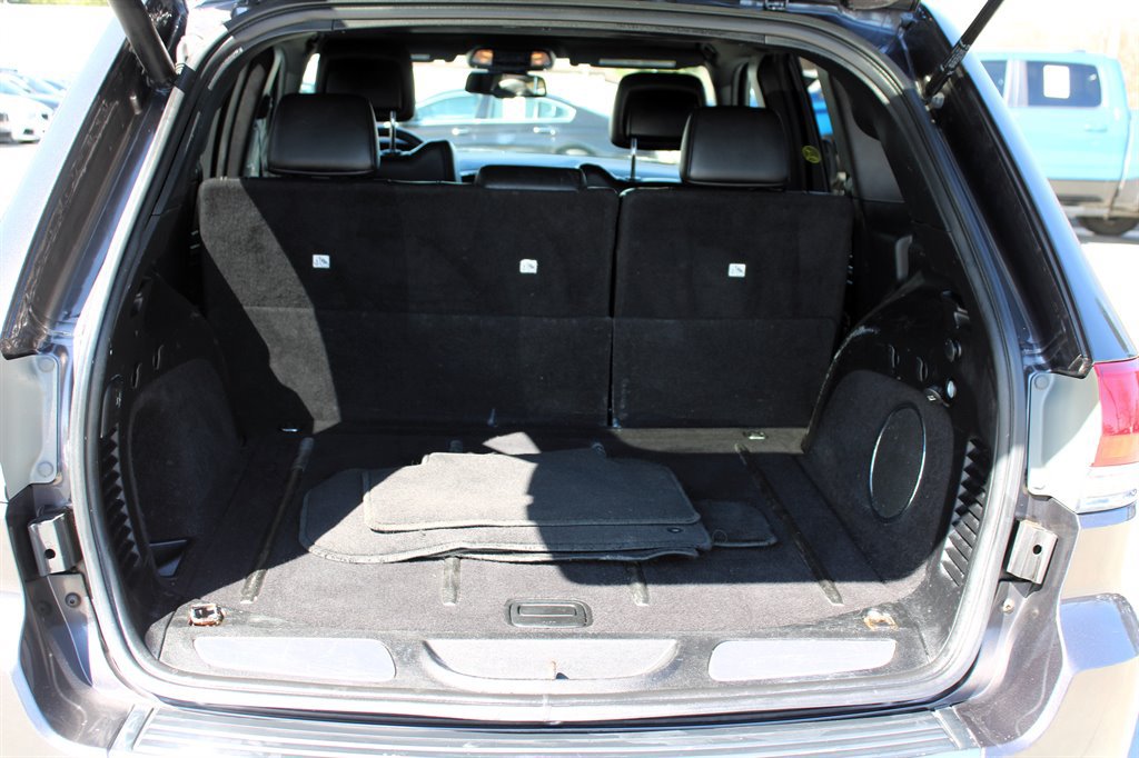 Used 2014 Jeep Grand Cherokee Limited w/ Luxury Group II RWD image 41