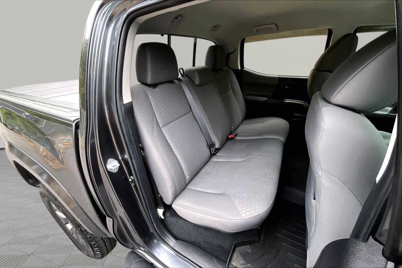 Certified 2022 Toyota Tacoma SR5 w/ Technology Package RWD image 20