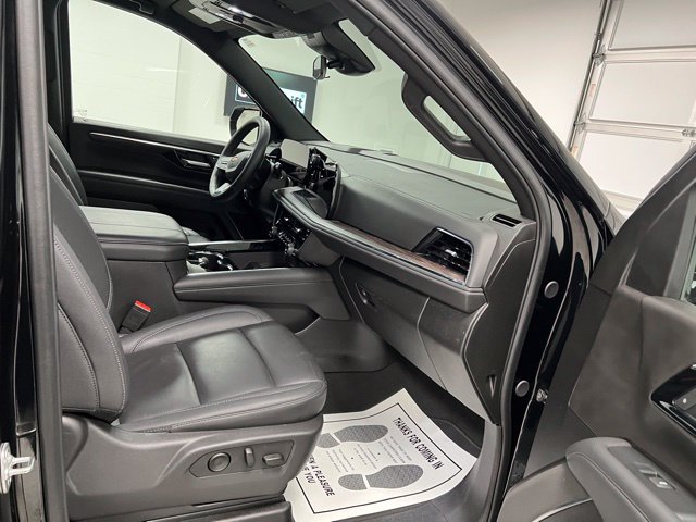 Used 2025 Chevrolet Tahoe LT AWD/4WD image 50