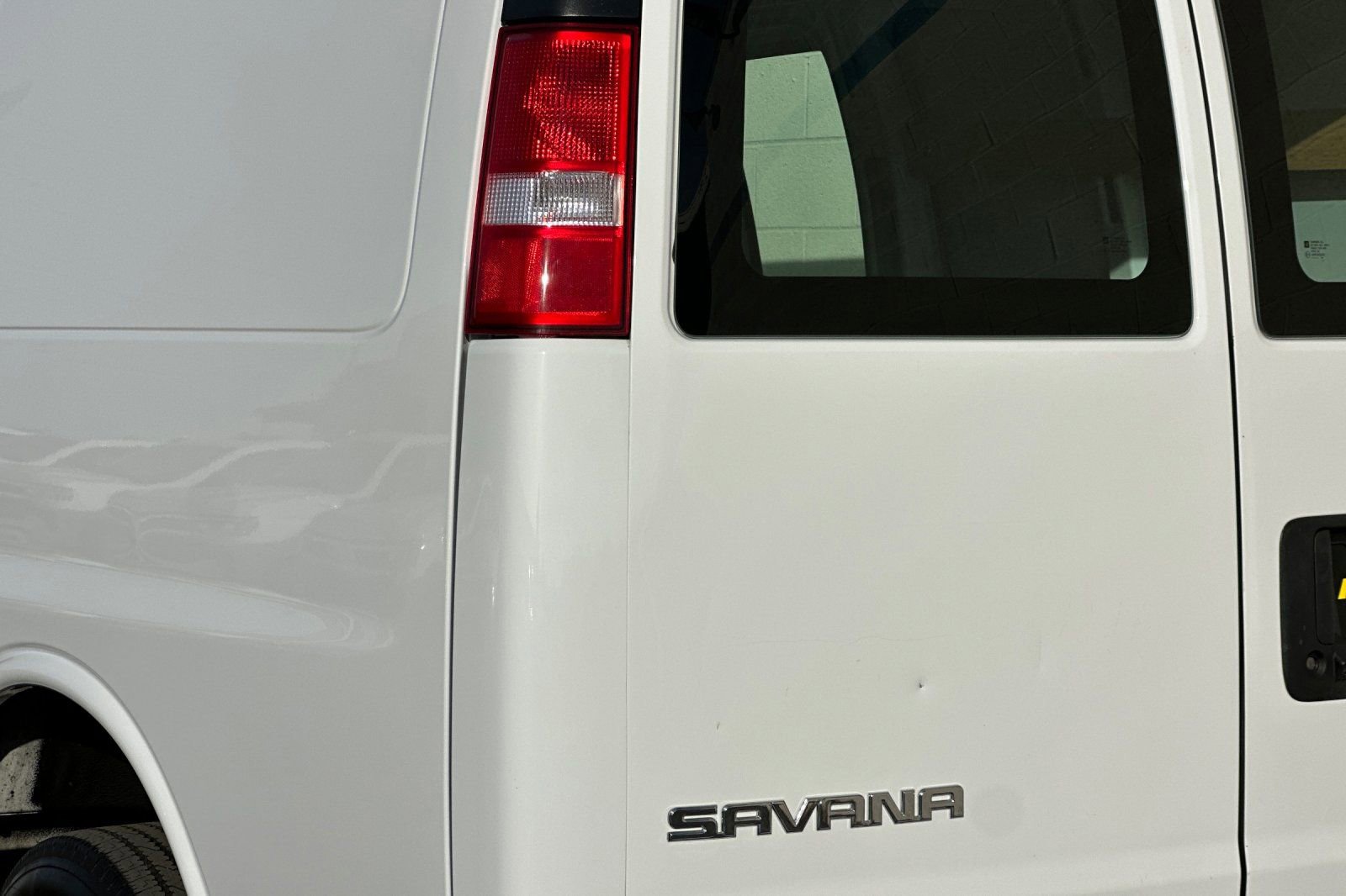 Certified 2024 GMC Savana 2500 w/ Driver Convenience Package image 31
