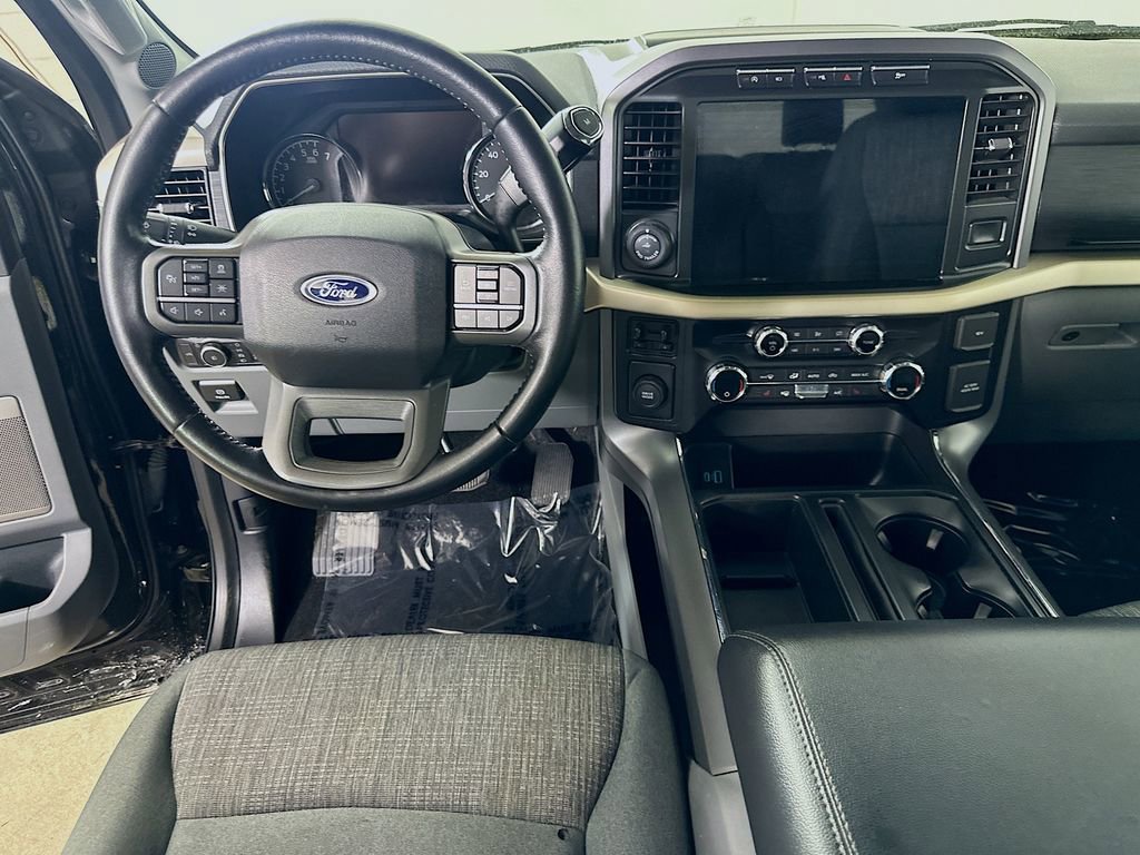 Used 2021 Ford F150 XLT w/ Equipment Group 302A High image 17