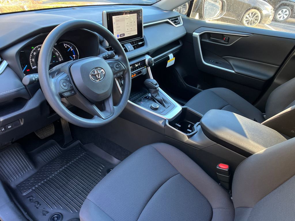 New 2025 Toyota RAV4 LE image 10