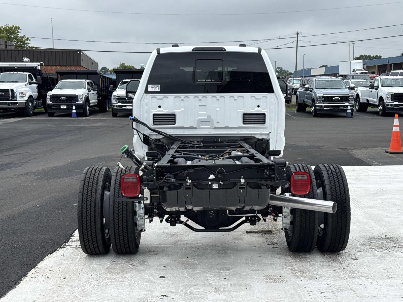 New 2026 Ford F450 XL RWD image 4