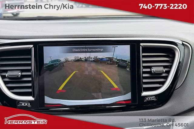 New 2026 Chrysler Voyager LX FWD image 18