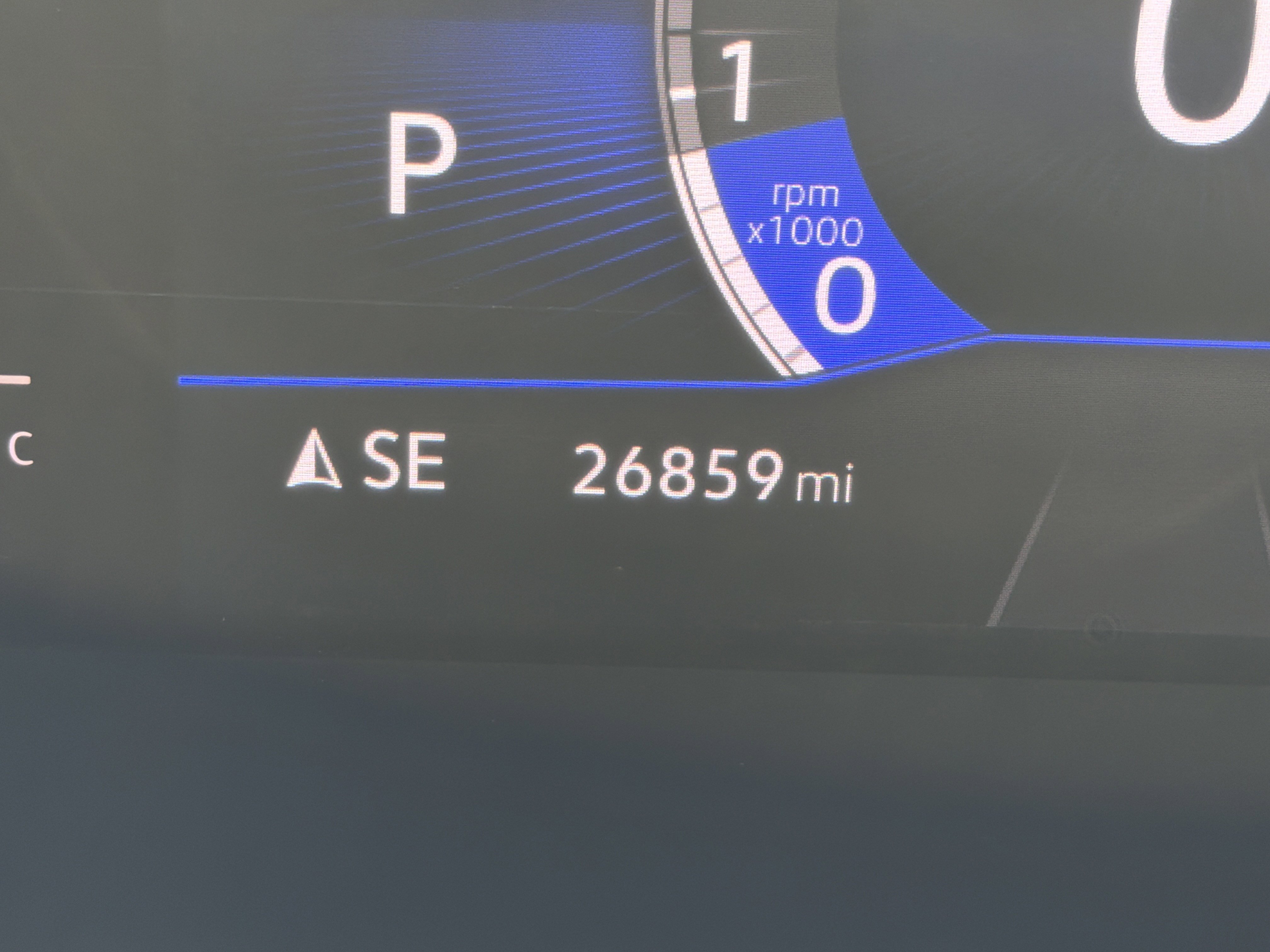 Used 2023 Volkswagen Tiguan SE R-Line image 22