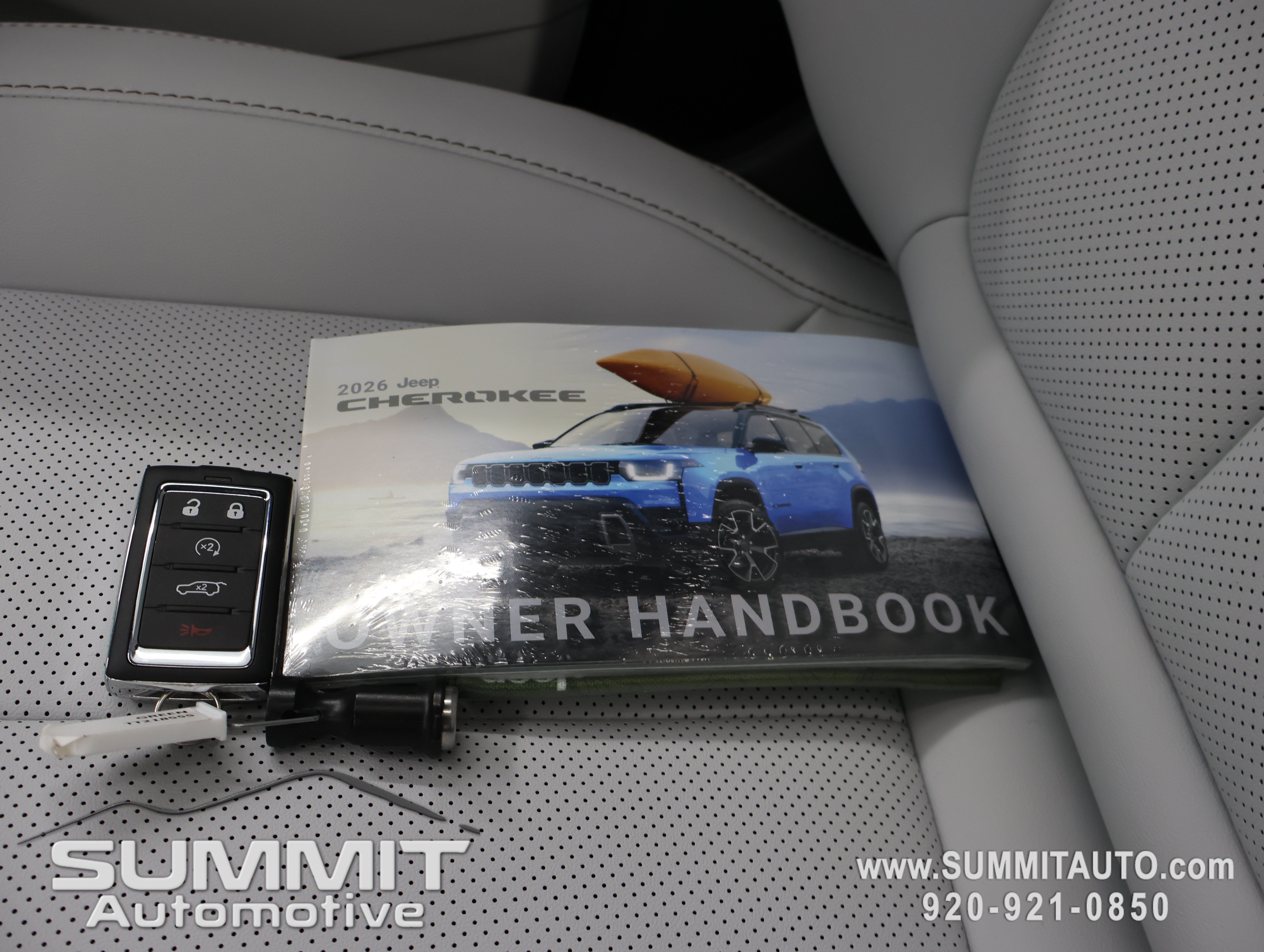 New 2026 Jeep Cherokee Limited AWD/4WD image 70