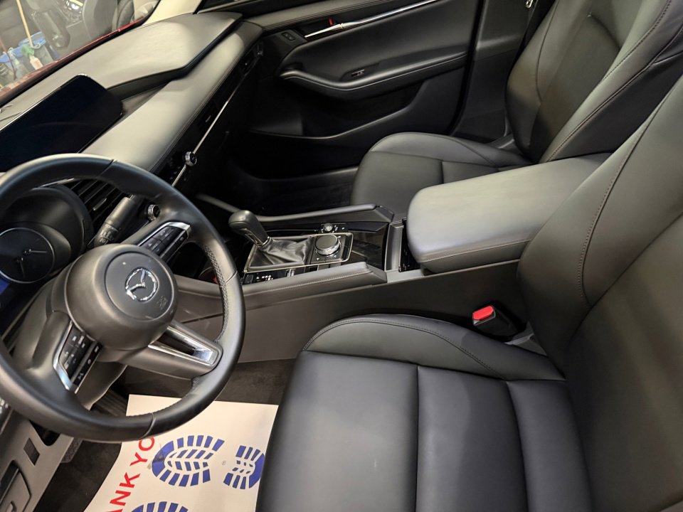 Used 2025 MAZDA MAZDA3 s image 34