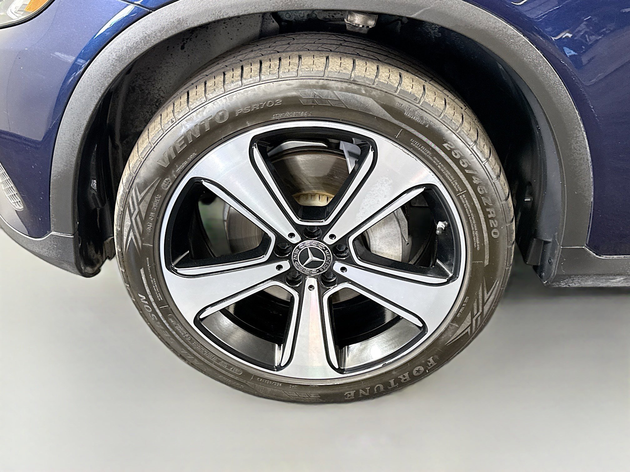 Used 2018 Mercedes-Benz GLC 300 4MATIC Coupe image 38