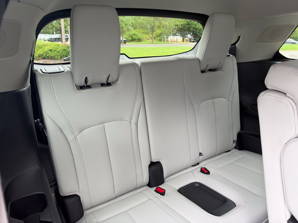 New 2027 INFINITI QX60 Luxe AWD/4WD image 30