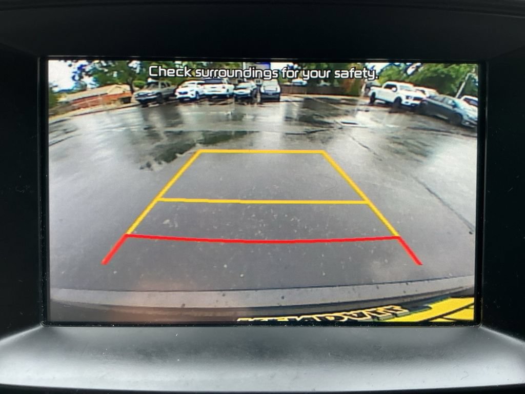Used 2019 Kia Sorento L FWD image 18