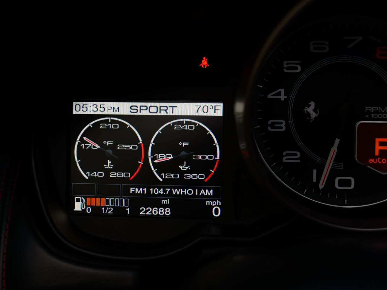 Used 2014 Ferrari California image 22