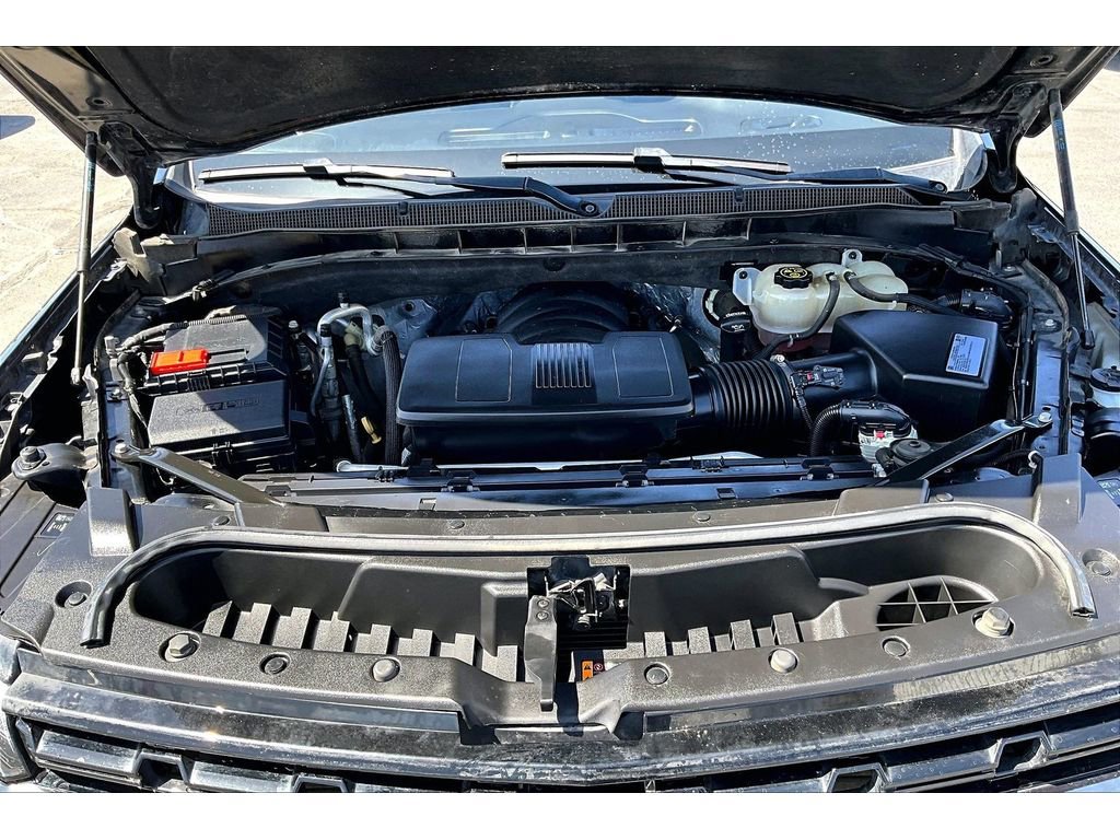 Used 2021 Chevrolet Tahoe Z71 w/ Z71 Signature Package AWD/4WD image 26