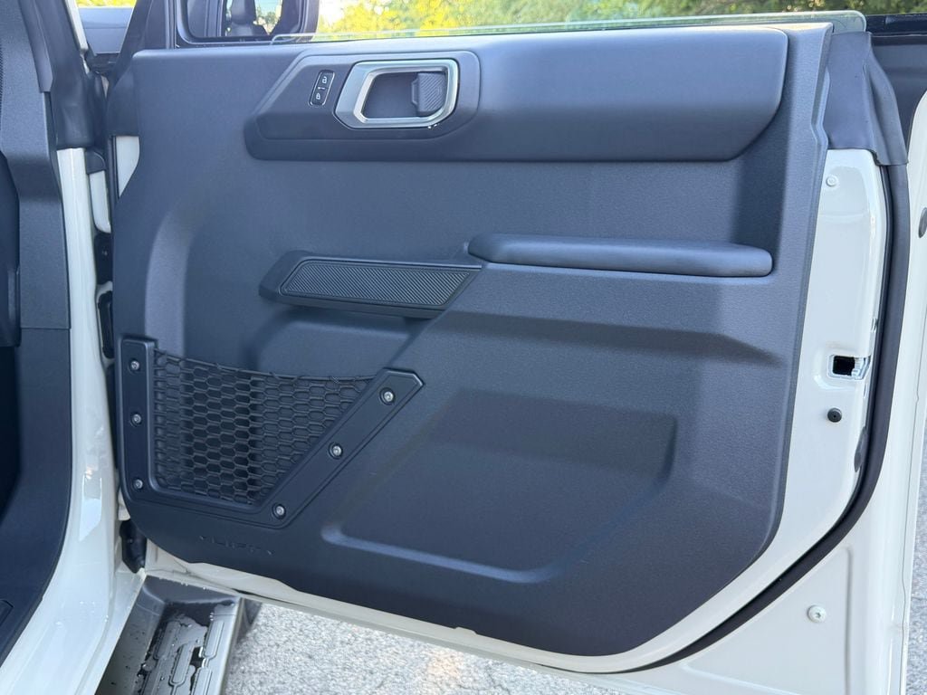 New 2026 Ford Bronco Outer Banks AWD/4WD image 8