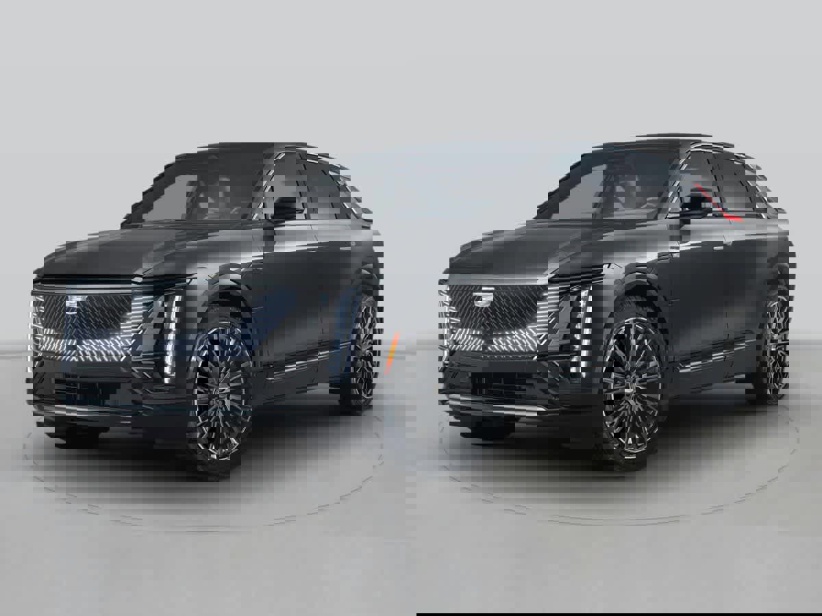 Certified 2024 Cadillac Lyriq Luxury image 1