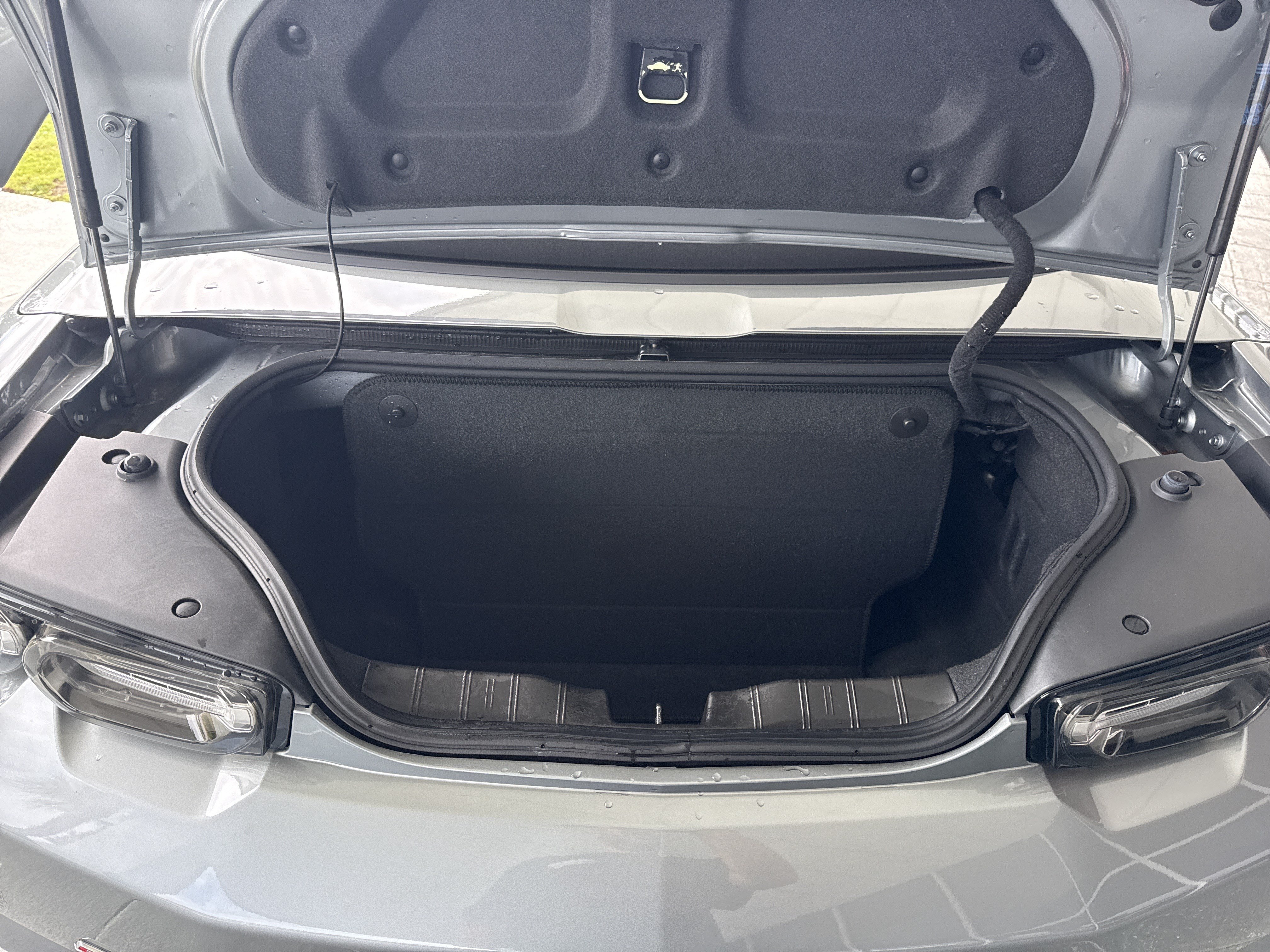 Used 2023 Chevrolet Camaro SS RWD image 30
