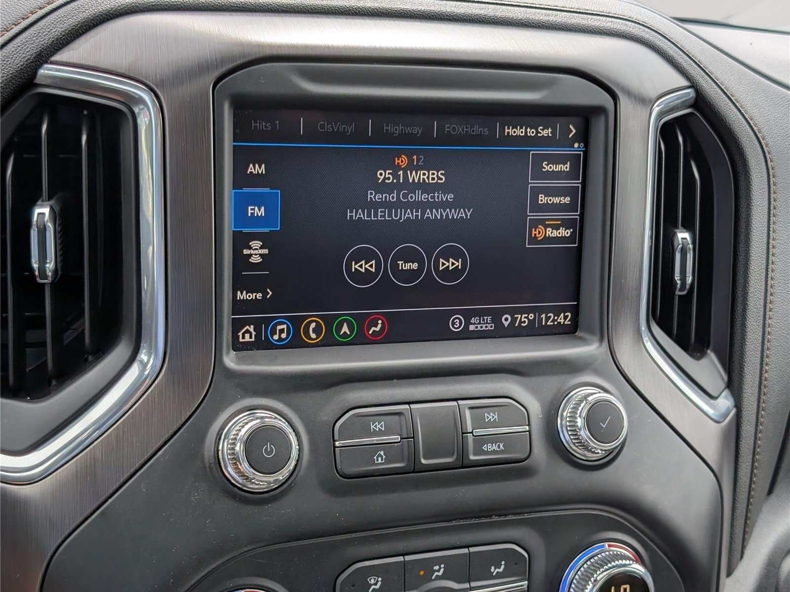 Used 2020 GMC Sierra 1500 AT4 w/ AT4 Premium Package AWD/4WD image 31