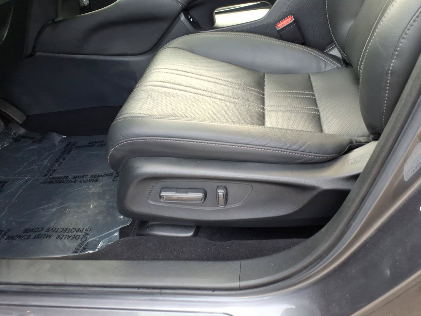 Certified 2024 Honda HR-V EX-L image 16