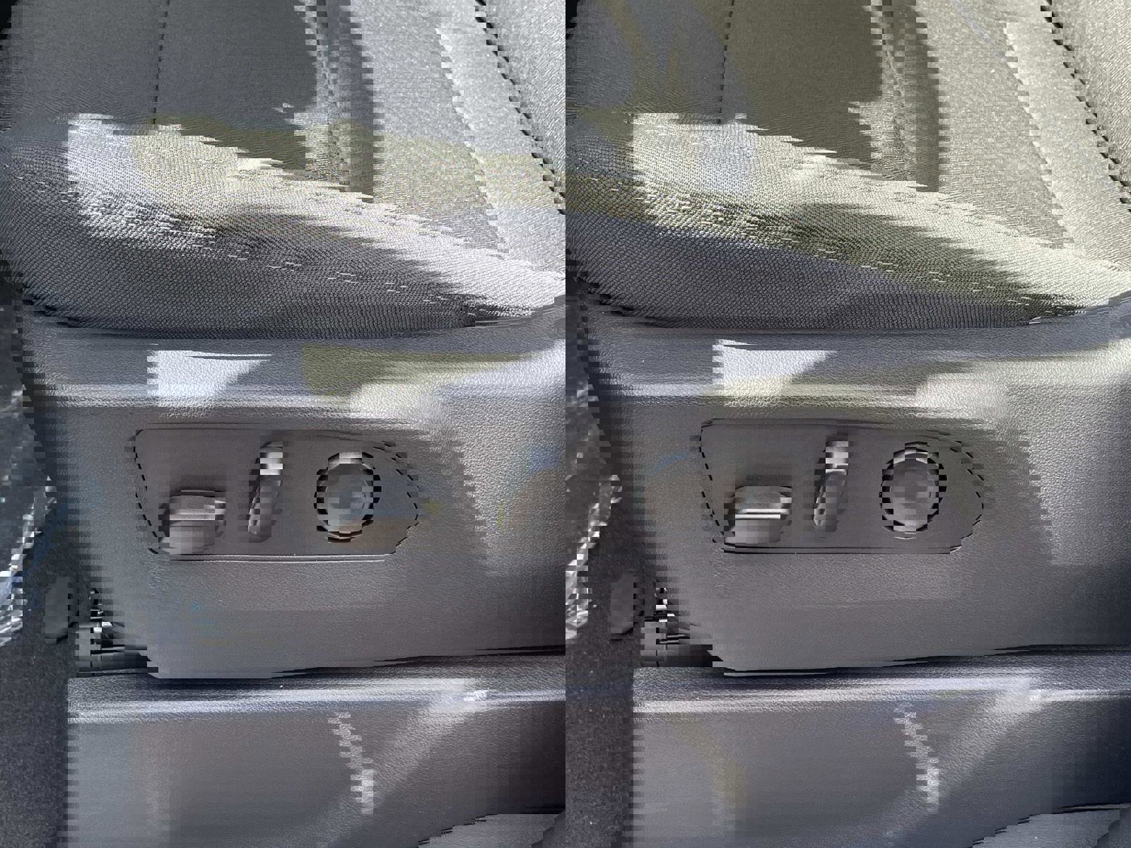 New 2026 GMC Sierra 1500 Elevation w/ Preferred Package image 21