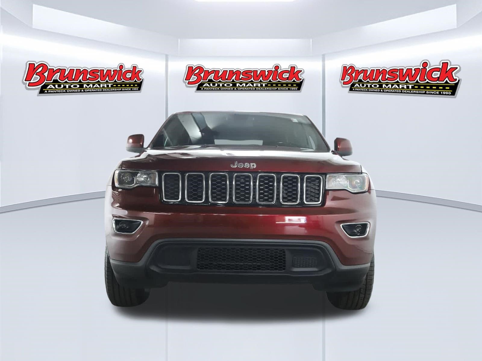 Certified 2020 Jeep Grand Cherokee Laredo AWD/4WD image 5