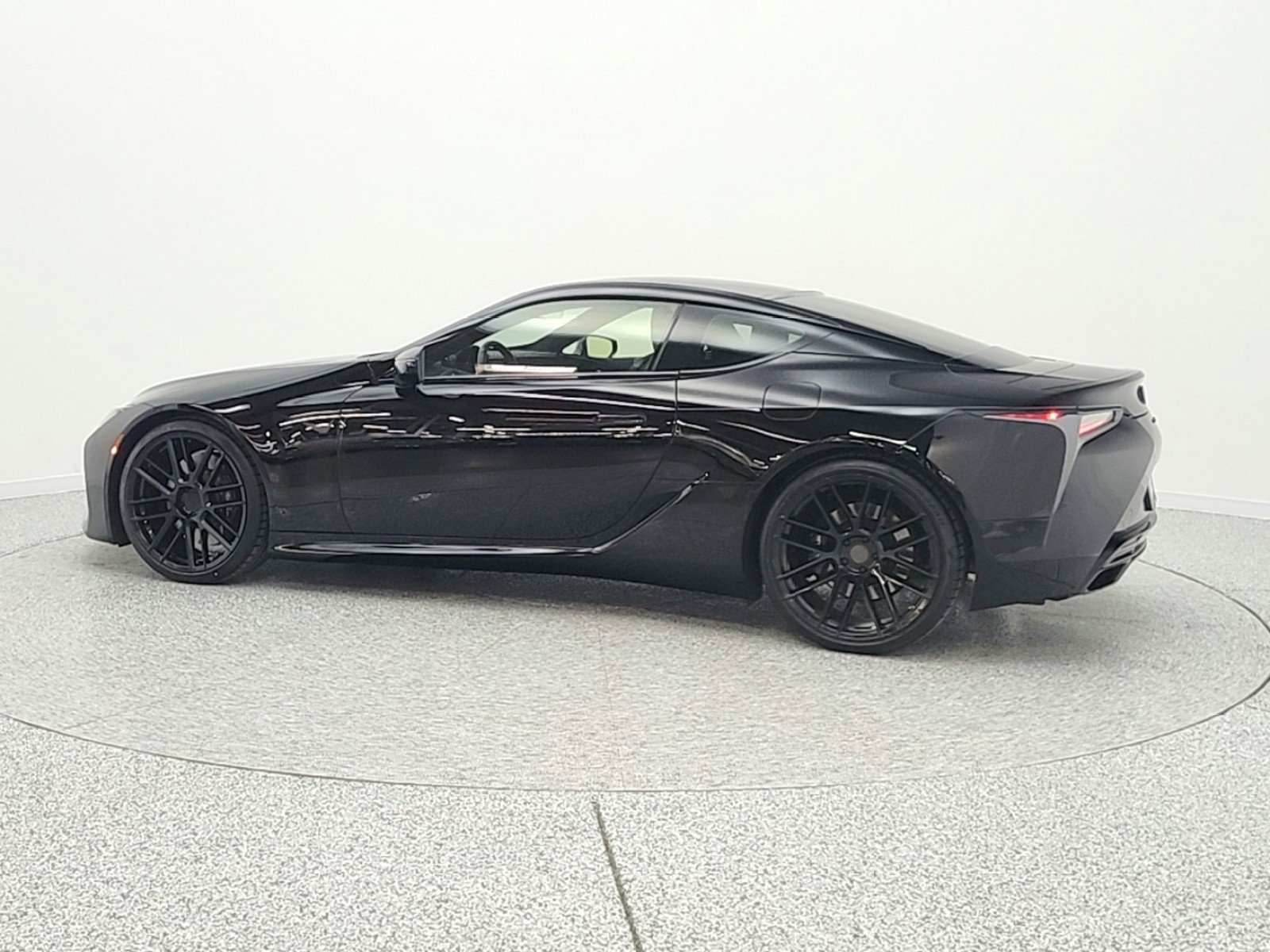 Used 2020 Lexus LC 500 Coupe w/ Performance Package image 8