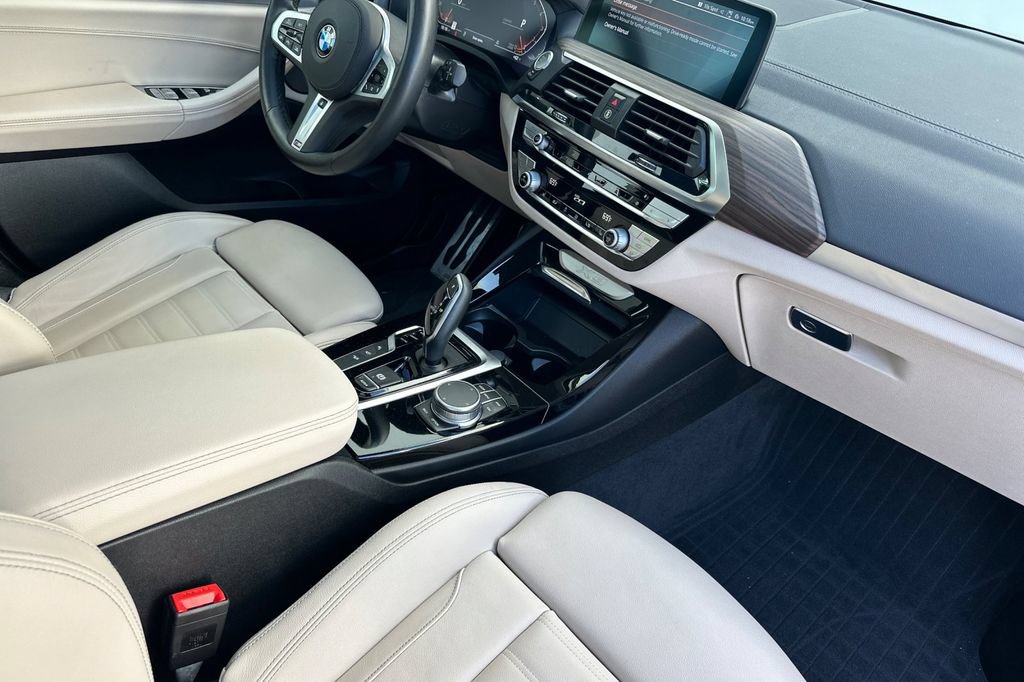 Used 2021 BMW X3 xDrive30i w/ Executive Package AWD/4WD image 17