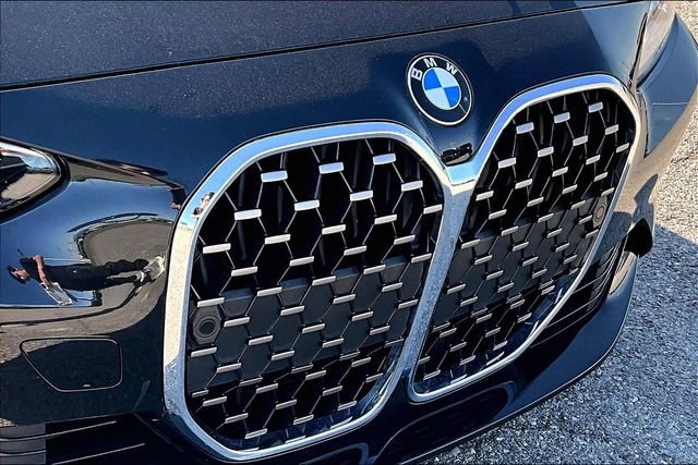 Used 2023 BMW 430i xDrive Convertible w/ Convenience Package AWD/4WD image 26