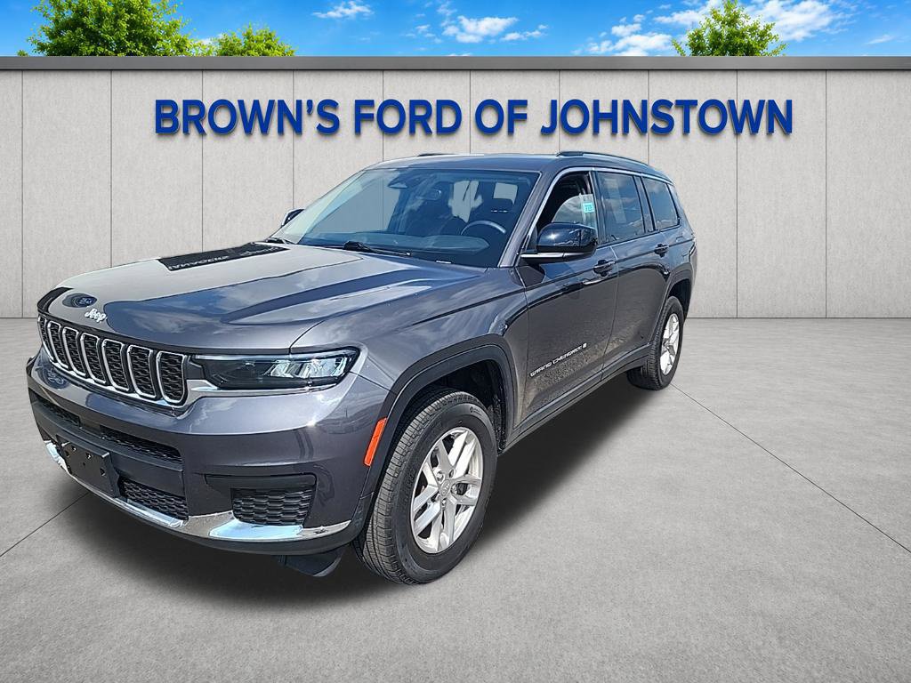 Used 2023 Jeep Grand Cherokee L Laredo w/ Luxury Tech Group I AWD/4WD image 4