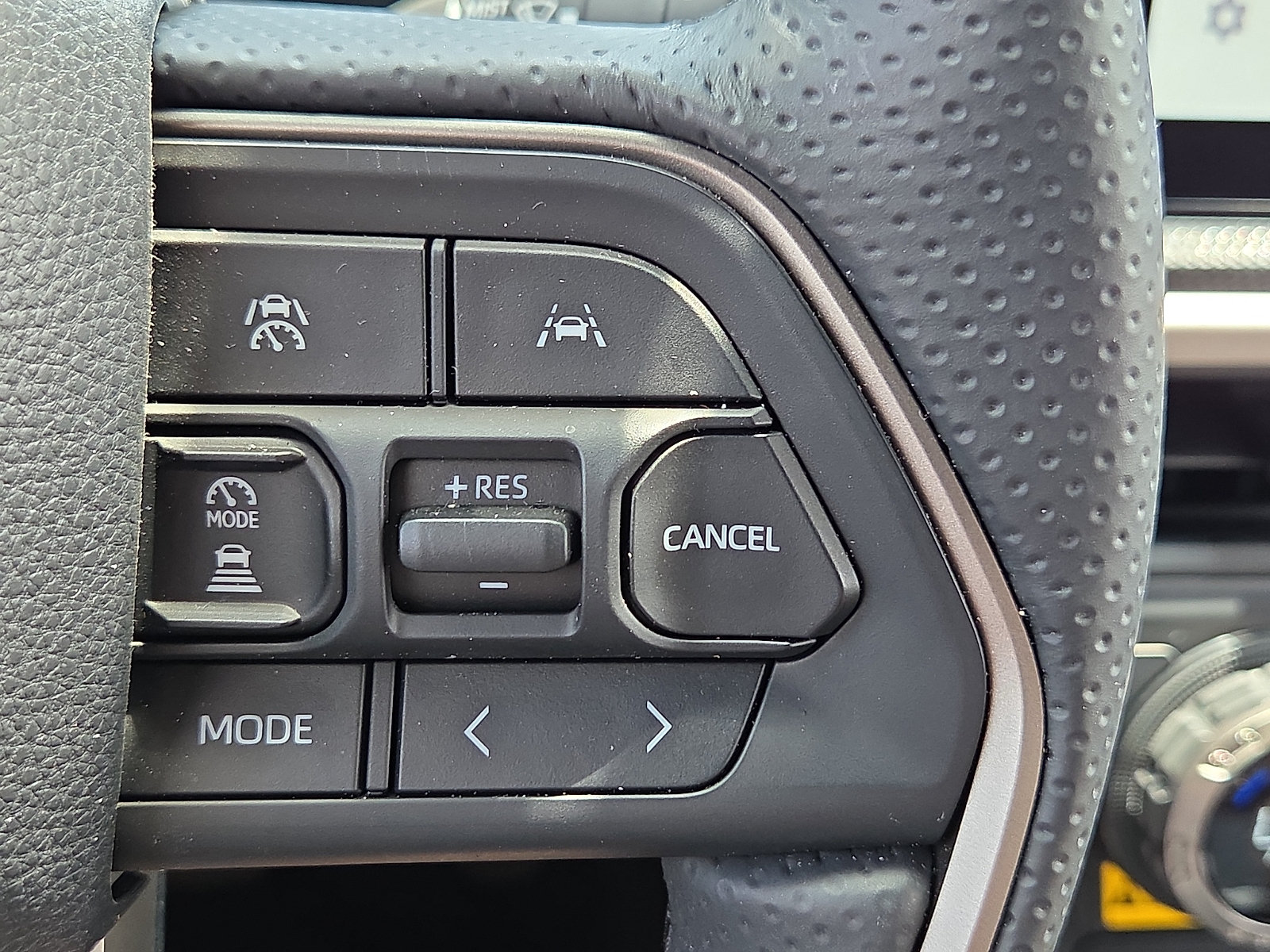 Used 2026 Toyota 4Runner Limited AWD/4WD image 22
