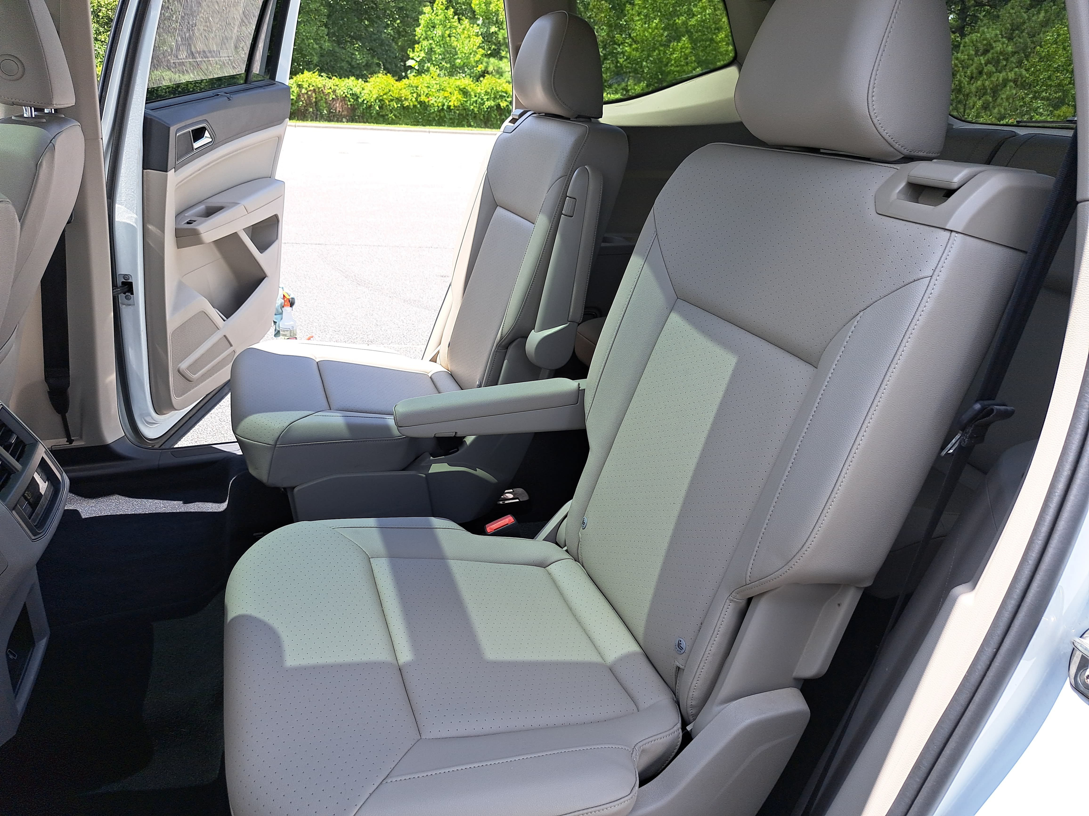Used 2019 Volkswagen Atlas SE w/ Panoramic Sunroof Package AWD/4WD image 15