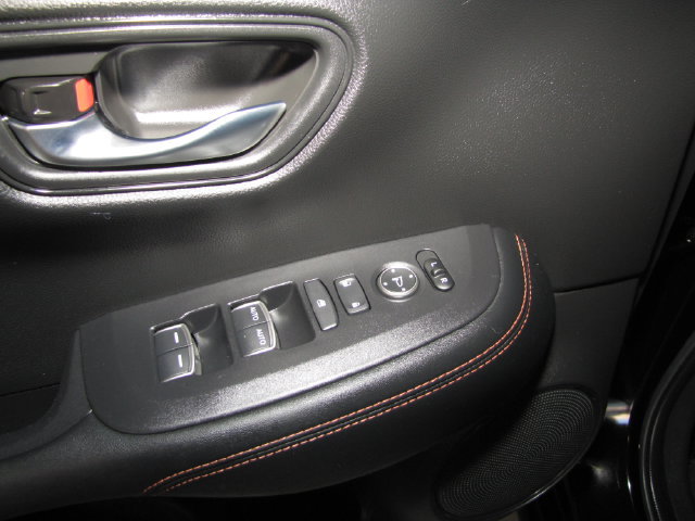Certified 2023 Honda HR-V Sport image 33