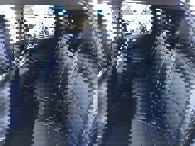 Used 2020 Ford Escape Titanium image 27