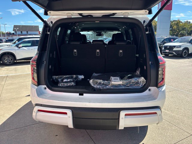 New 2027 Nissan Armada SL RWD image 7