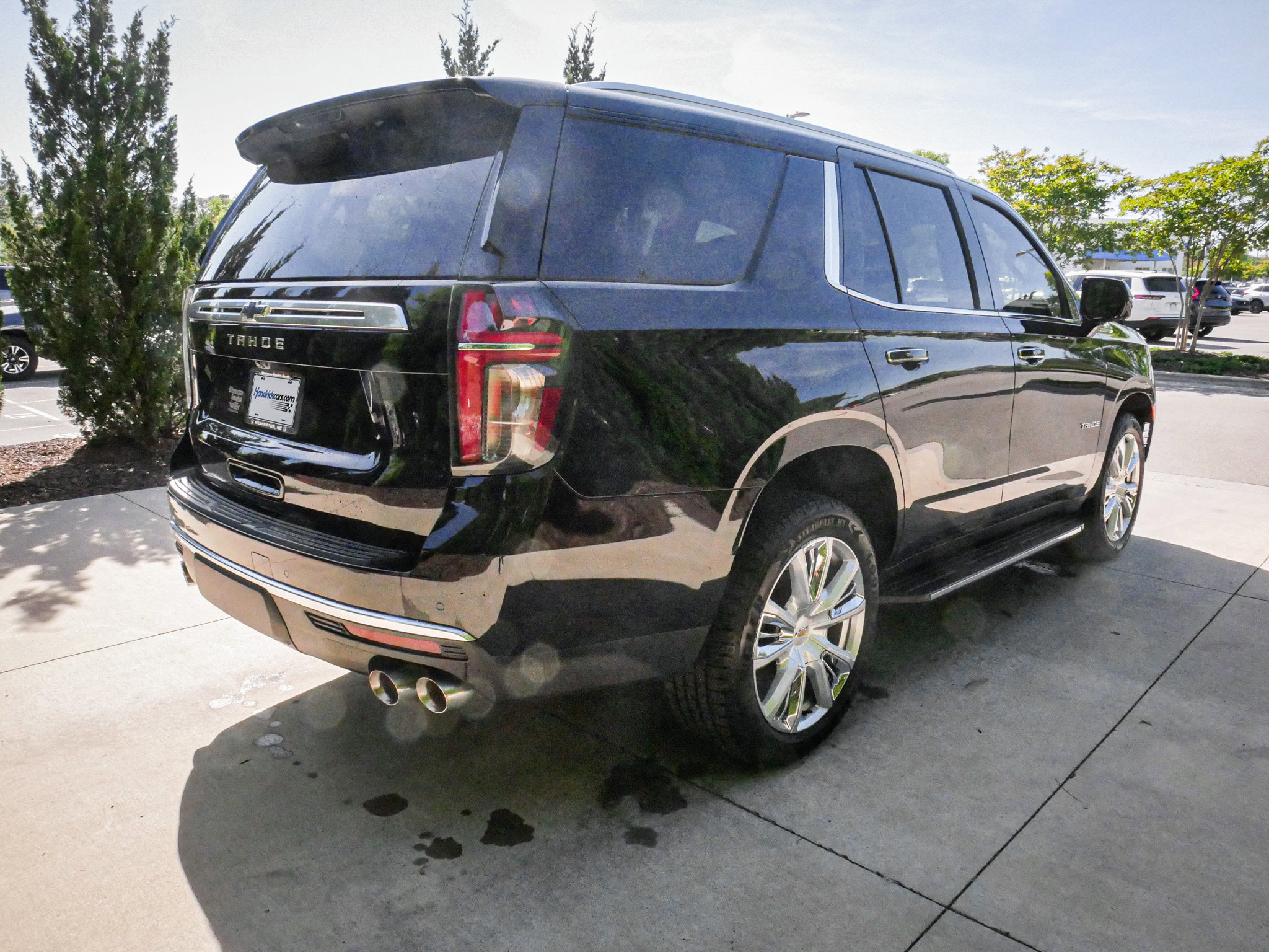 Used 2023 Chevrolet Tahoe High Country image 10