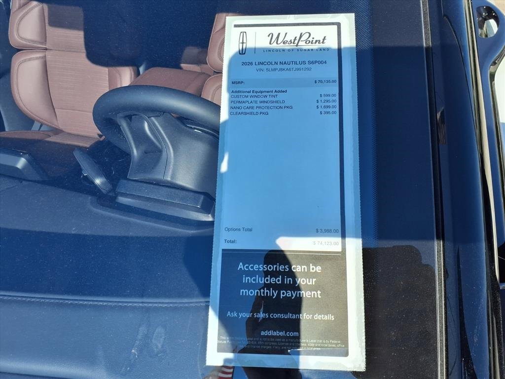 New 2026 Lincoln Nautilus Reserve image 3