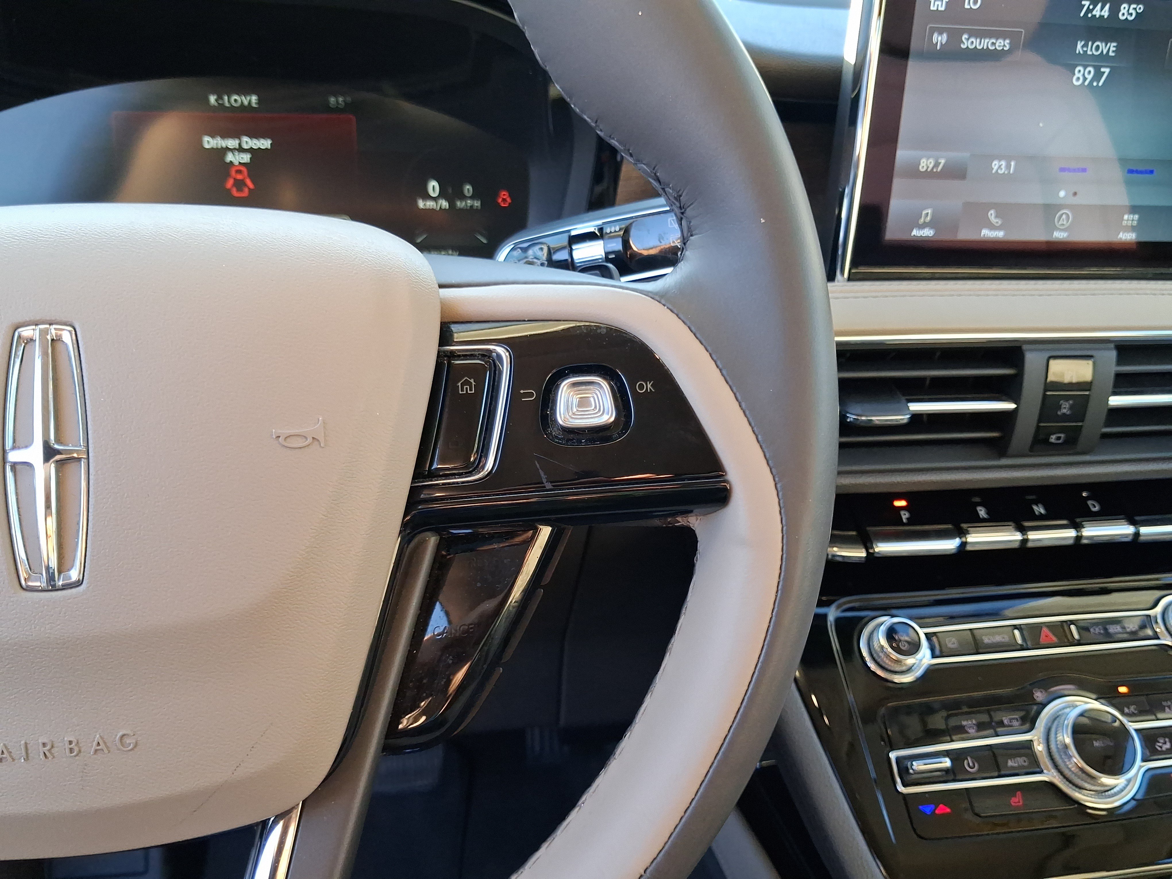 Certified 2022 Lincoln Corsair Reserve FWD image 18