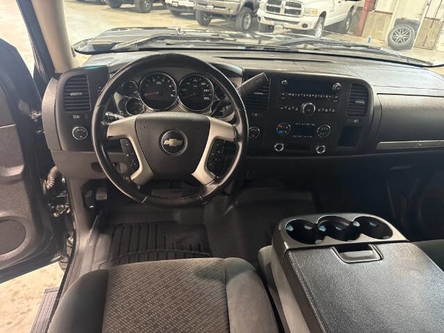 Used 2007 Chevrolet Silverado 2500 LT w/ 1LT Convenience Package image 12