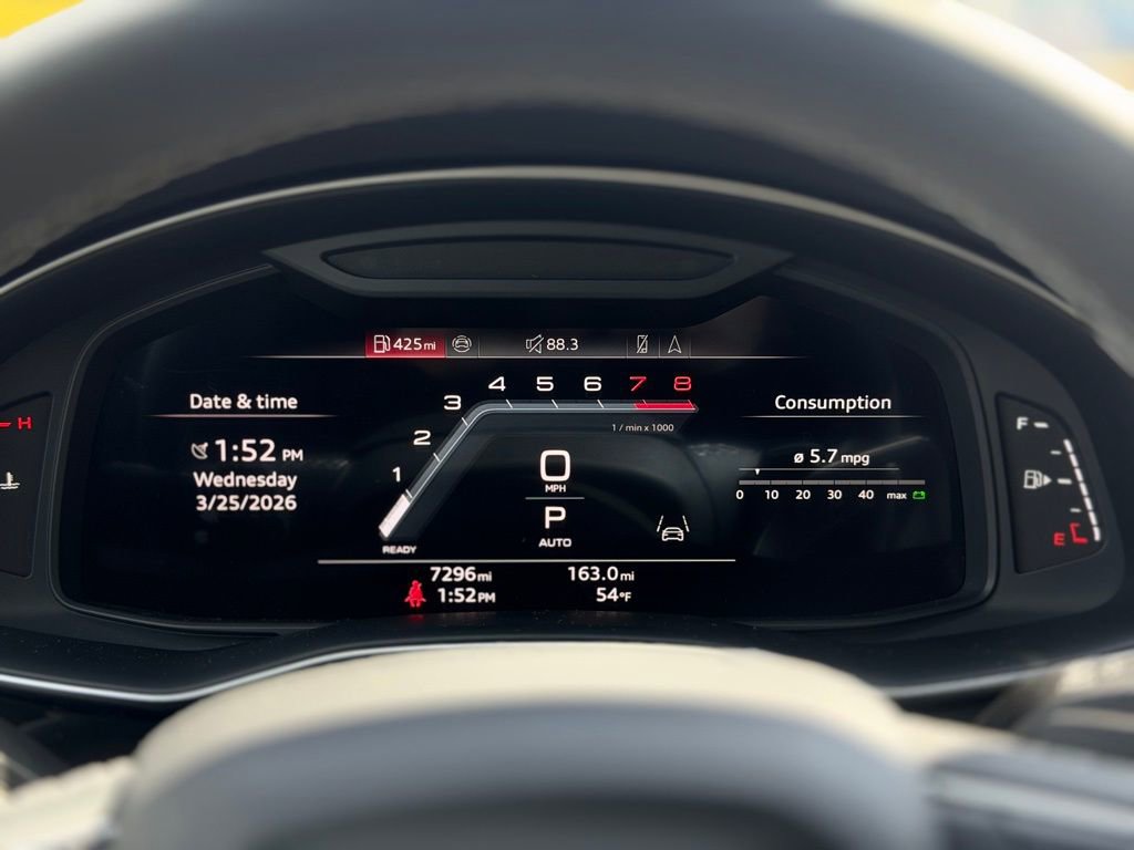 Certified 2025 Audi Q7 2.0T Premium w/ Convenience Plus Package image 13