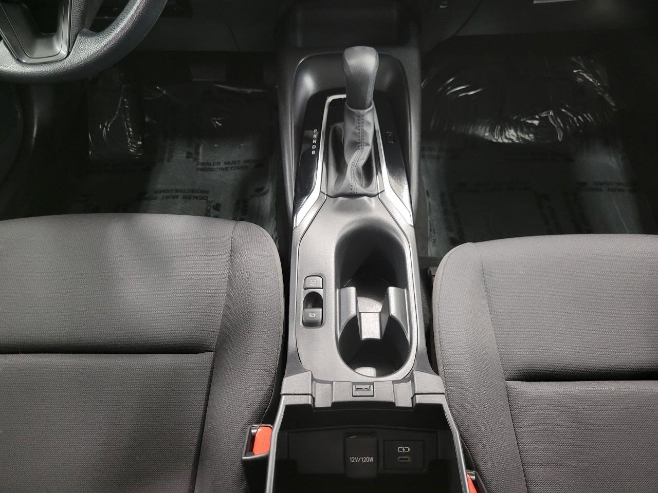 Used 2024 Toyota Corolla LE FWD image 18
