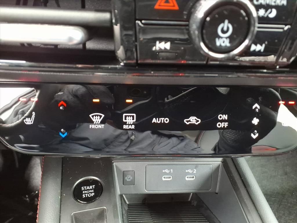 New 2026 Nissan Kicks SR w/ SR Premium Package image 29