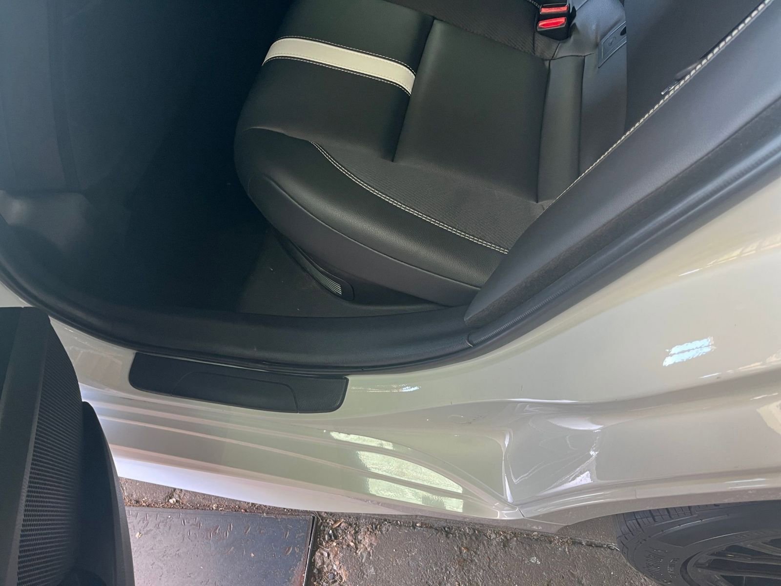 Used 2025 Toyota Camry SE FWD image 25