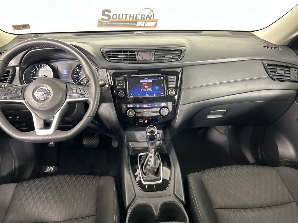Used 2019 Nissan Rogue SV AWD/4WD image 19