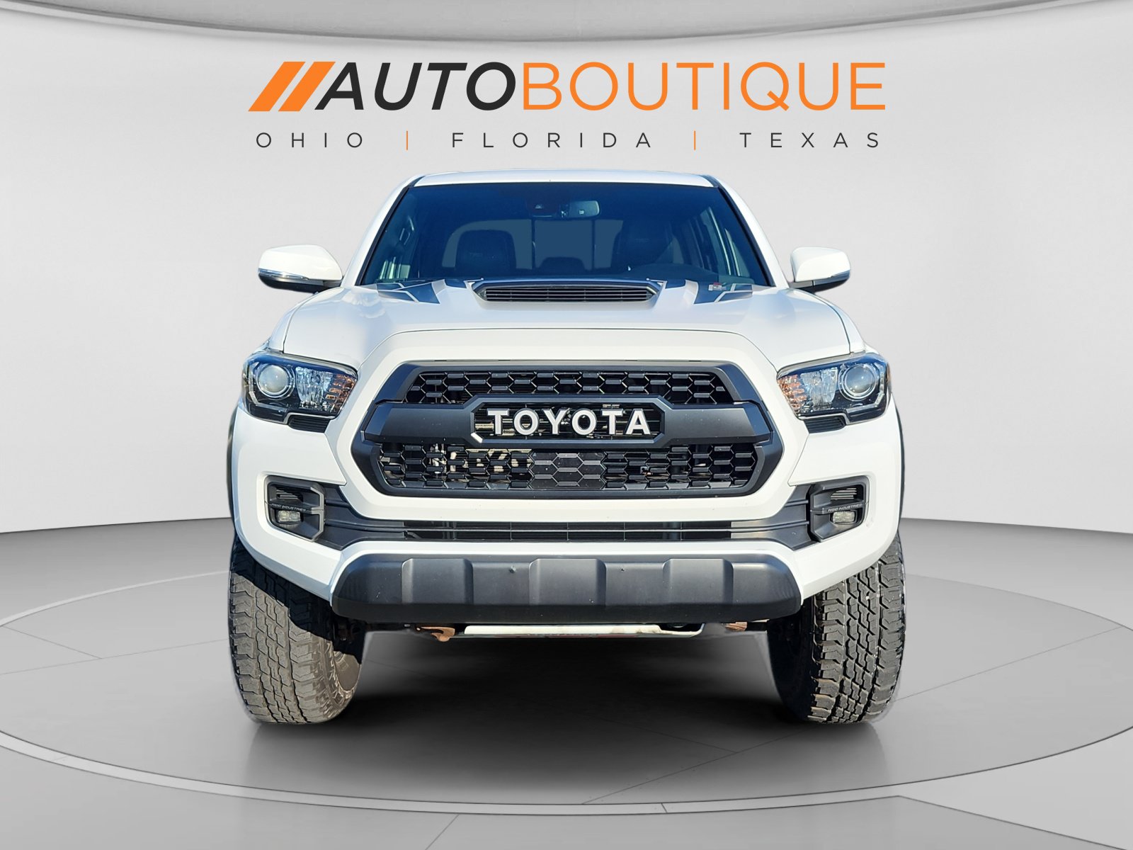 Used 2019 Toyota Tacoma TRD Pro AWD/4WD image 8