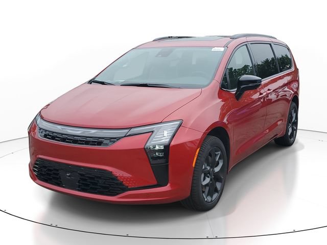 New 2027 Chrysler Pacifica Limited w/ Family Tech Group AWD/4WD image 2