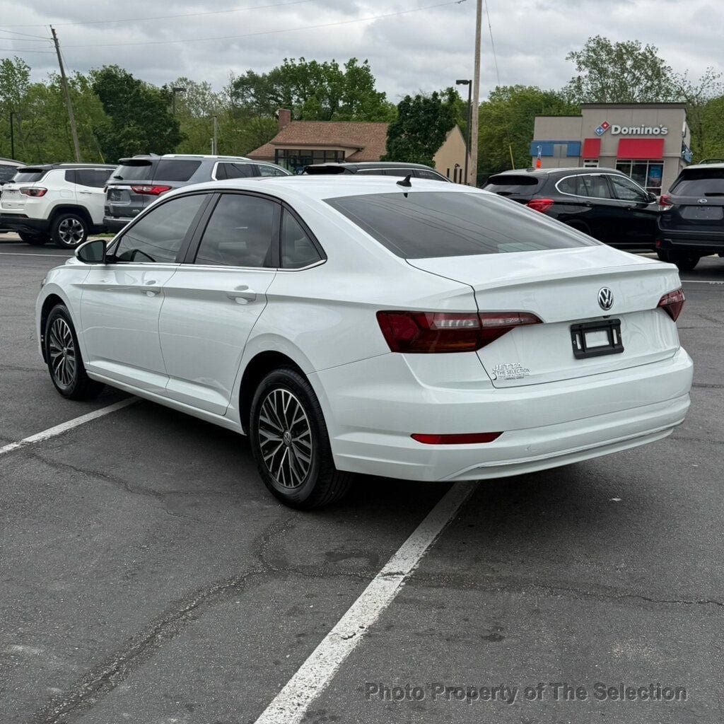 Used 2019 Volkswagen Jetta SE FWD image 11