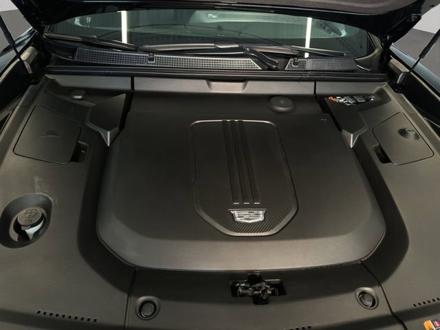 Used 2024 Cadillac Lyriq Luxury w/ LPO, Floor Liner Package image 22
